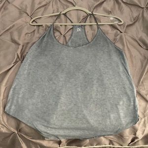Me to we tank top grey medium